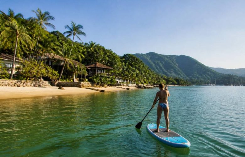 Pousadas para praticantes de stand up paddle no Brasil: destinos perfeitos para remar, relaxar e explorar a natureza